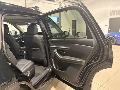 Used 2025 MAZDA CX-90 Plug-In Hybrid w/Premium Sport AWD/4WD image 46