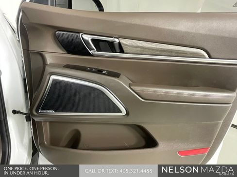 Used 2021 Kia Telluride SX w/ Towing Package FWD image 20