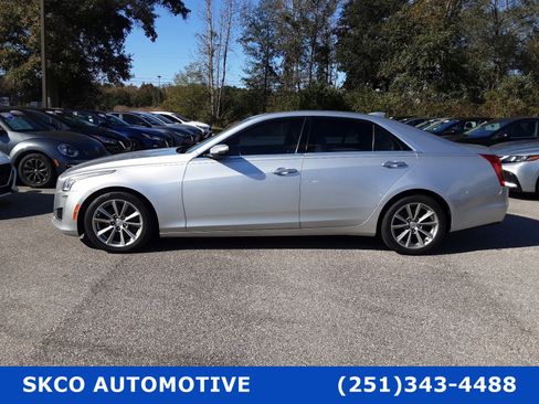 Used 2019 Cadillac CTS Luxury image 2