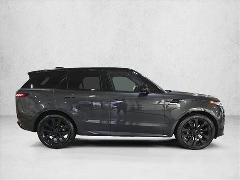 New 2026 Land Rover Range Rover Sport Dynamic SE image 4