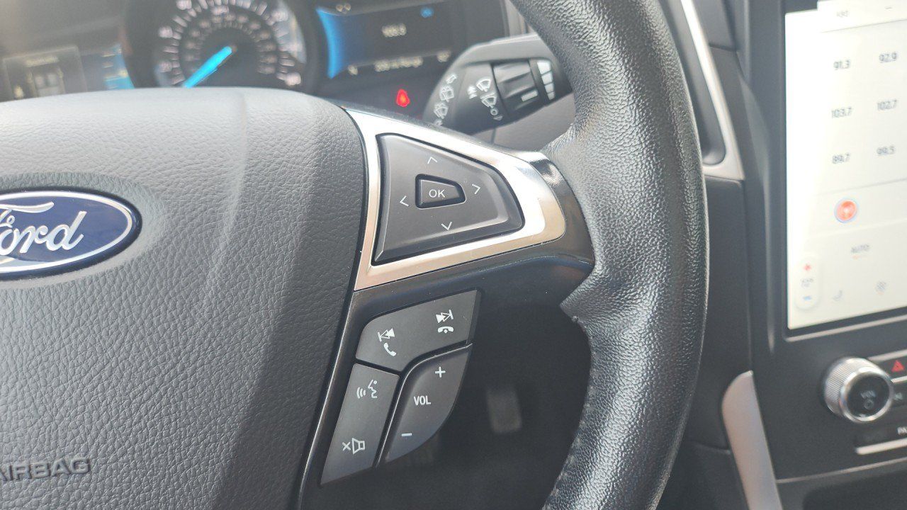 Used 2024 Ford Edge SEL AWD/4WD image 19