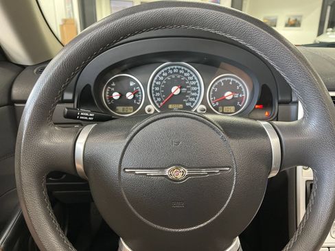 Used 2007 Chrysler Crossfire Convertible w/ Special Edition Group RWD image 47