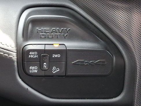 Used 2023 RAM 2500 Limited w/ Off Road Package AWD/4WD image 26