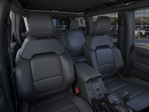 New 2026 Ford Bronco Badlands AWD/4WD image 11