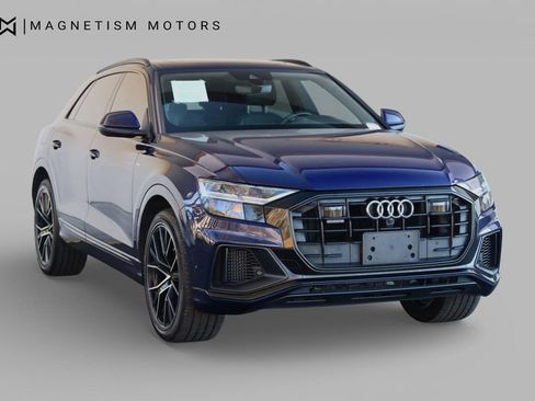 Used 2020 Audi Q8 image 4