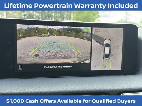 New 2026 Nissan Sentra SL w/ Floor Mat Package FWD image 4