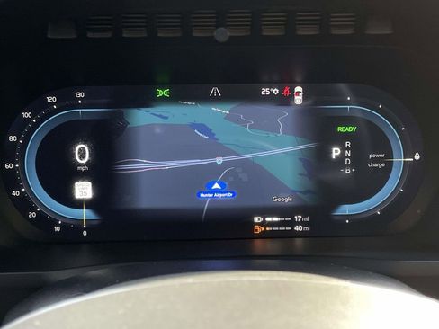 Used 2025 Volvo XC90 T8 Ultra image 14