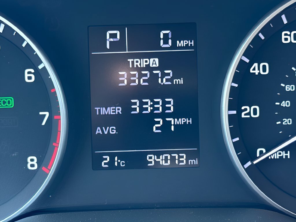 Used 2017 Hyundai Elantra SE FWD image 18