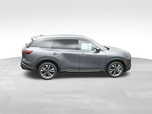 Certified 2025 INFINITI QX60 Luxe image 42