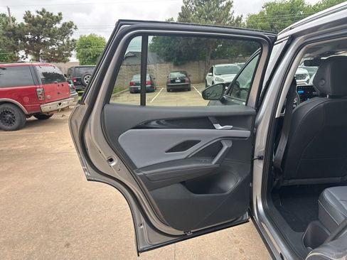 New 2026 Volkswagen Tiguan SE AWD/4WD image 13