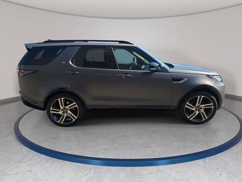 New 2026 Land Rover Discovery Limited Edition AWD/4WD image 4