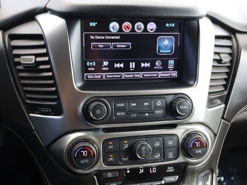 Used 2018 Chevrolet Tahoe LT RWD image 25