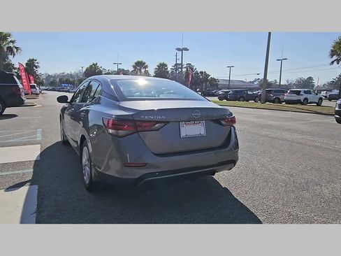 Used 2024 Nissan Sentra S image 28