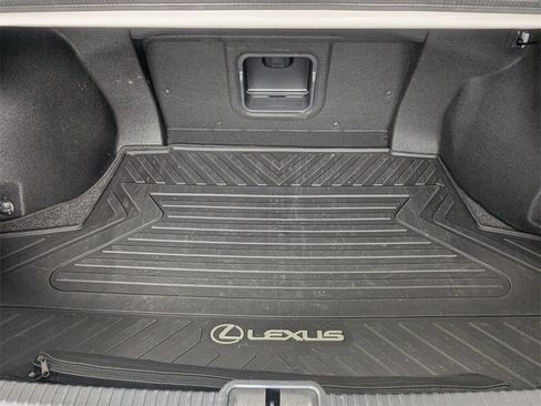 Used 2024 Lexus ES 350 Luxury w/ Technology Package image 26