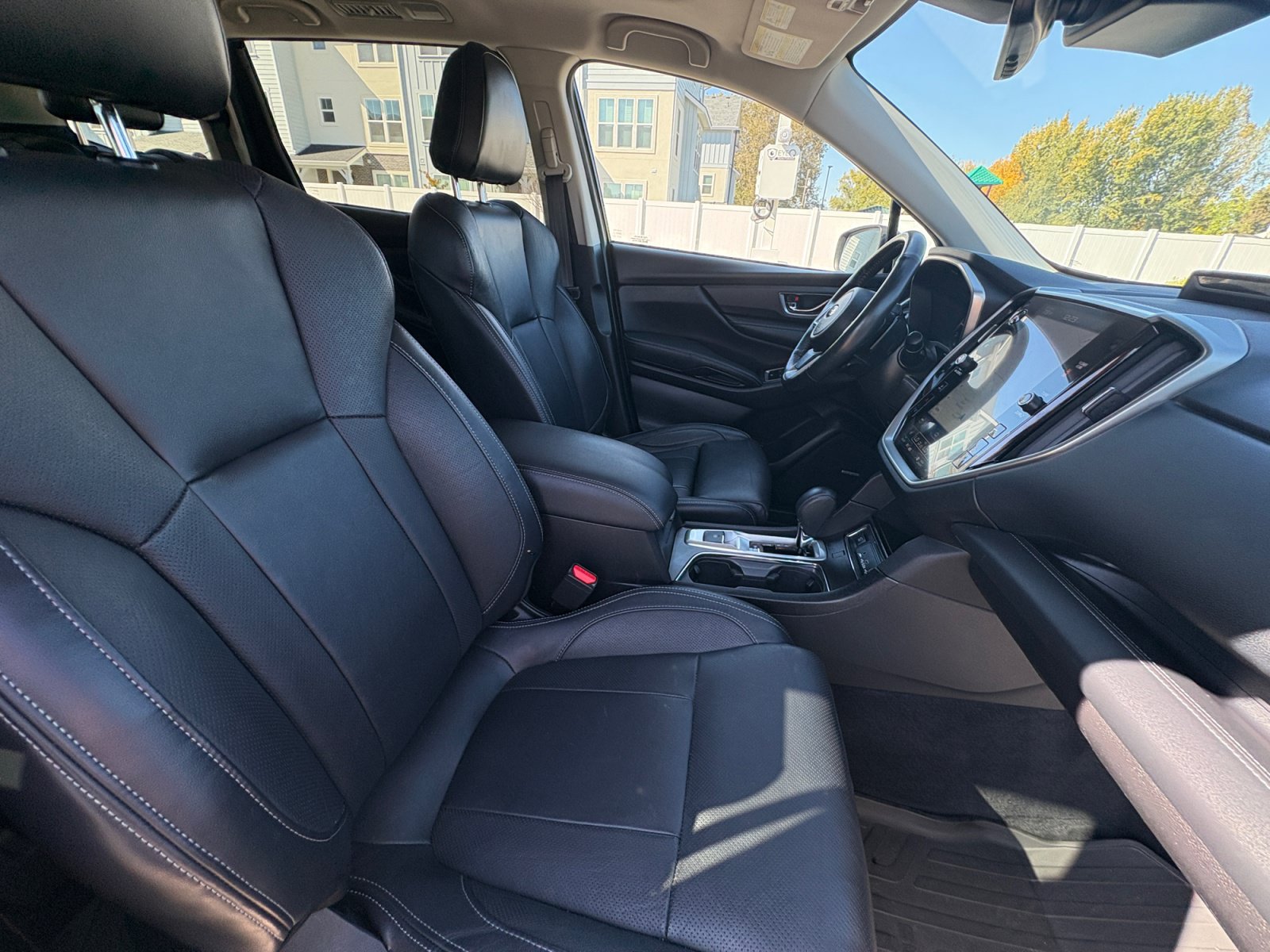 Certified 2023 Subaru Ascent Limited w/ Technology Package AWD/4WD image 19
