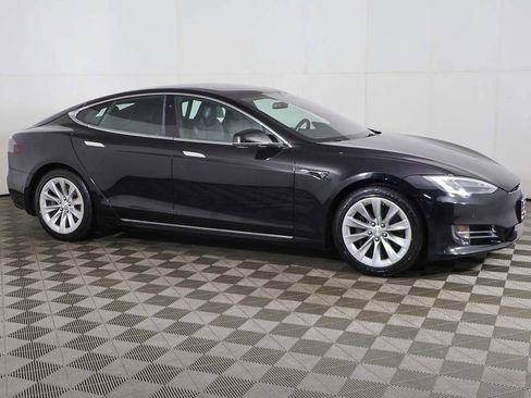 Used 2018 Tesla Model S 75D image 15