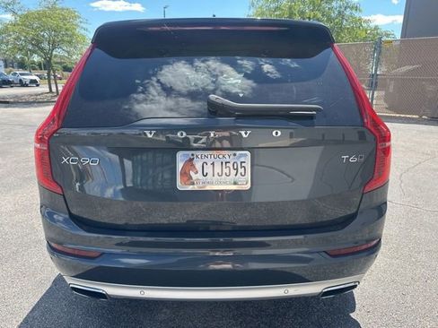 Used 2021 Volvo XC90 T6 Momentum w/ Climate Package AWD/4WD image 4