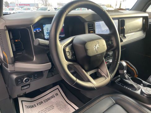 Used 2023 Ford Bronco Badlands w/ Sasquatch Package image 34