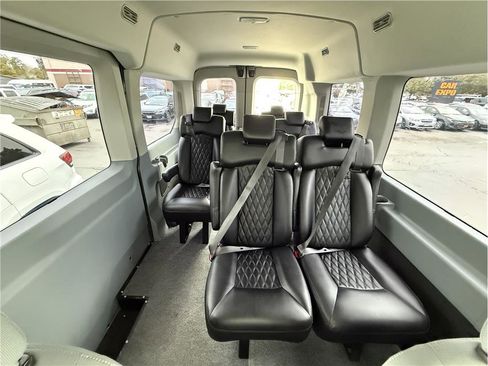 Used 2019 Ford Transit 150 XLT RWD image 21