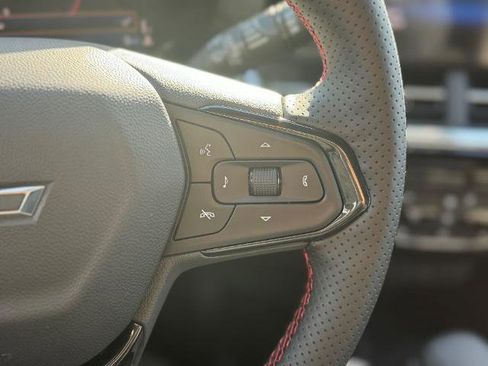 New 2025 Chevrolet Trax RS w/ Sunroof Package image 8