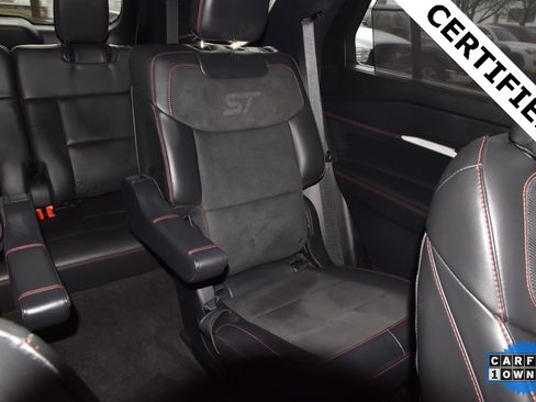 Certified 2025 Ford Explorer ST image 23