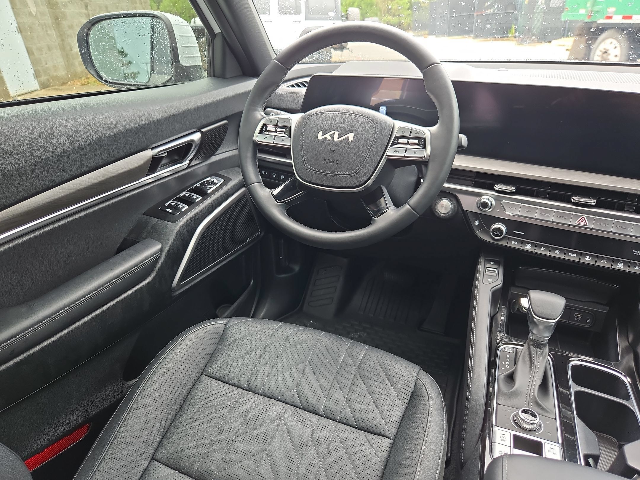 Used 2025 Kia Telluride EX X-Line AWD/4WD image 9