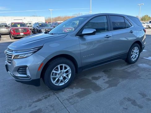 Certified 2024 Chevrolet Equinox LT image 1