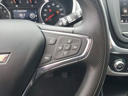 Used 2021 Chevrolet Equinox LT image 34