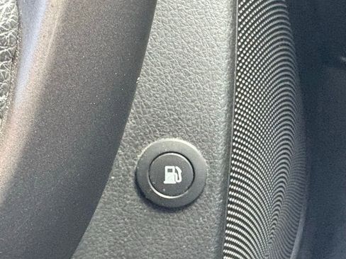 Used 2014 Kia Sorento LX image 23