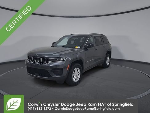 Used 2025 Jeep Grand Cherokee Laredo w/ Luxury Tech Group I AWD/4WD image 6