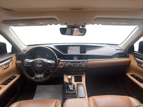 Used 2017 Lexus ES 350 w/ Navigation System Package FWD image 7