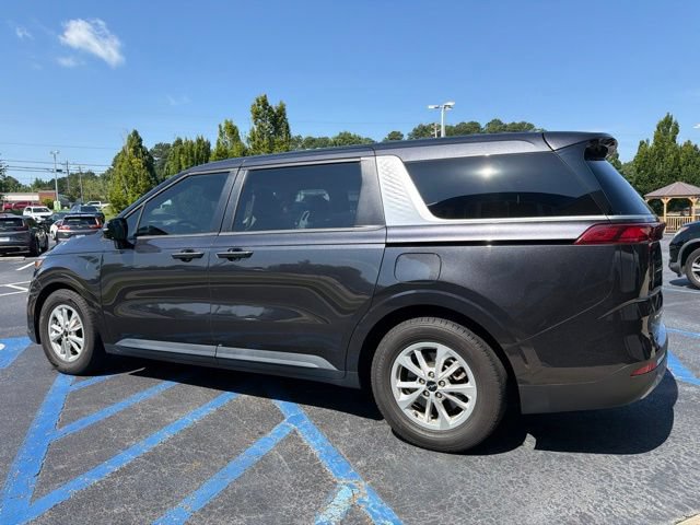 Used 2024 Kia Carnival LX FWD image 8
