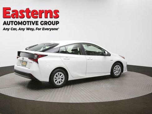 Used 2022 Toyota Prius LE image 39