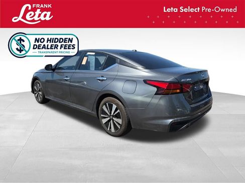 Used 2022 Nissan Altima 2.5 SV w/ SV Premium Package FWD image 4