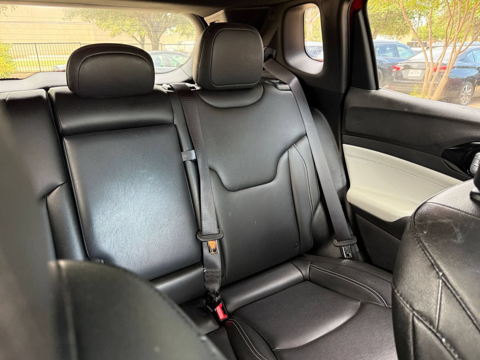 Used 2025 Jeep Compass Limited AWD/4WD image 36