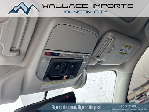 Used 2019 Subaru Forester Limited w/ Popular Package #3 image 16