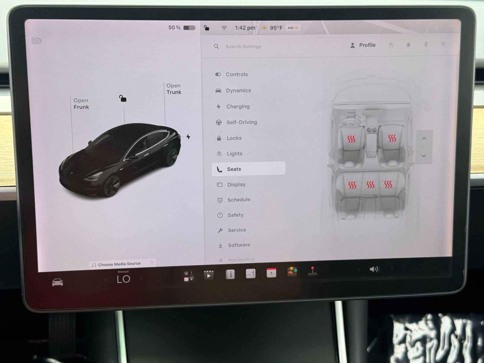 Used 2018 Tesla Model 3 Long Range RWD image 29