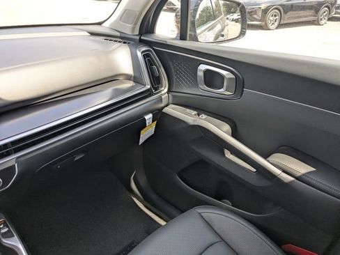 New 2026 Kia Sorento S w/ S Panoramic Sunroof Package FWD image 18