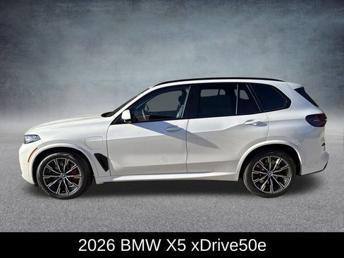 New 2026 BMW X5 xDrive50e image 2
