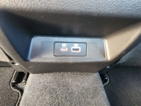 Used 2025 Nissan Altima 2.5 SV image 18