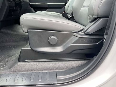 Used 2026 Ford F250 XL w/ XL Chrome Package RWD image 18
