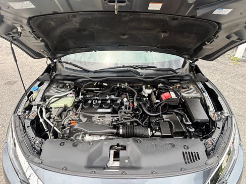 Used 2018 Honda Civic EX image 9