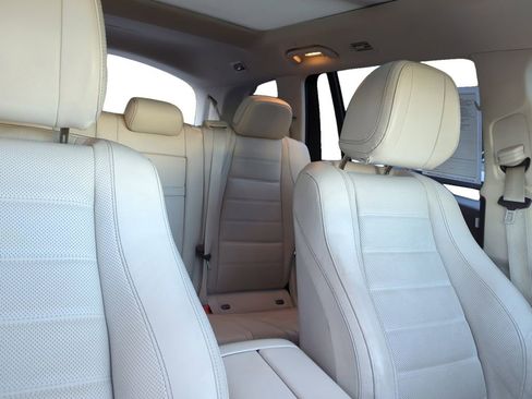 Used 2020 Mercedes-Benz GLS 580 4MATIC image 18