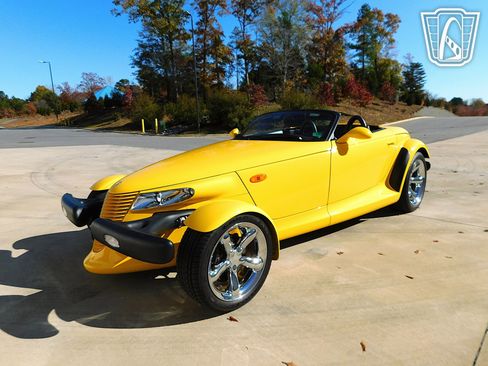 Used 2000 Plymouth Prowler image 7