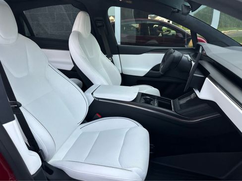 Used 2026 Tesla Model X Plaid AWD/4WD image 22