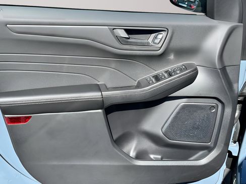 New 2026 Ford Escape Active image 24