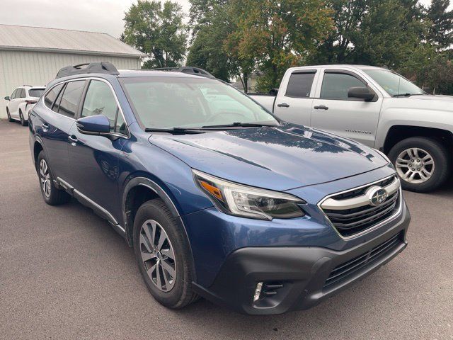 Used 2020 Subaru Outback Premium w/ Popular Package #1 AWD/4WD image 3