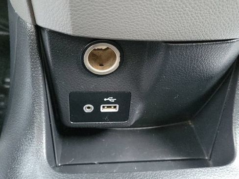 Used 2021 Nissan NV200 S FWD image 33