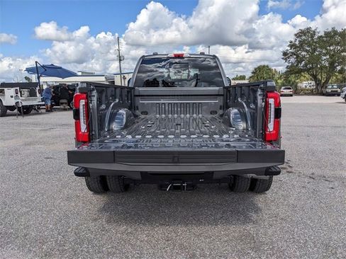 Used 2026 Ford F450 Platinum w/ Platinum Plus Package image 12