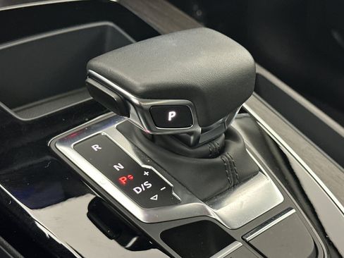 Used 2023 Audi Q5 2.0T Premium AWD/4WD image 20
